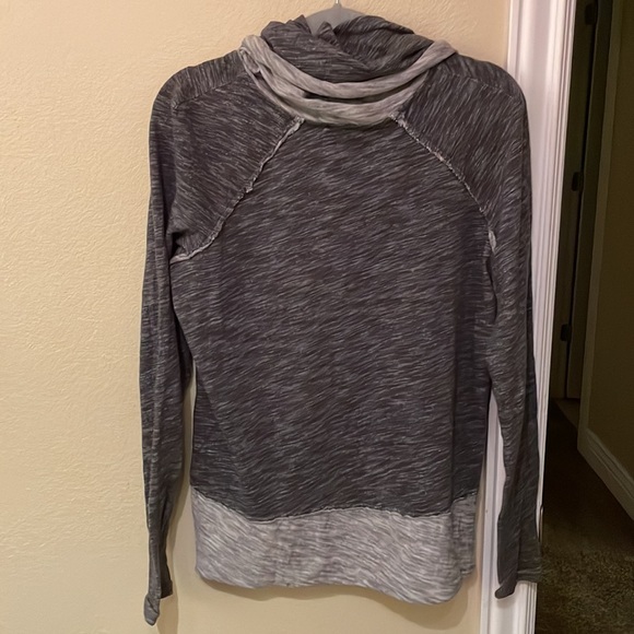 Free people beach cocoon cowl neck pullover heathered gray one body s/m - Picture 6 of 9